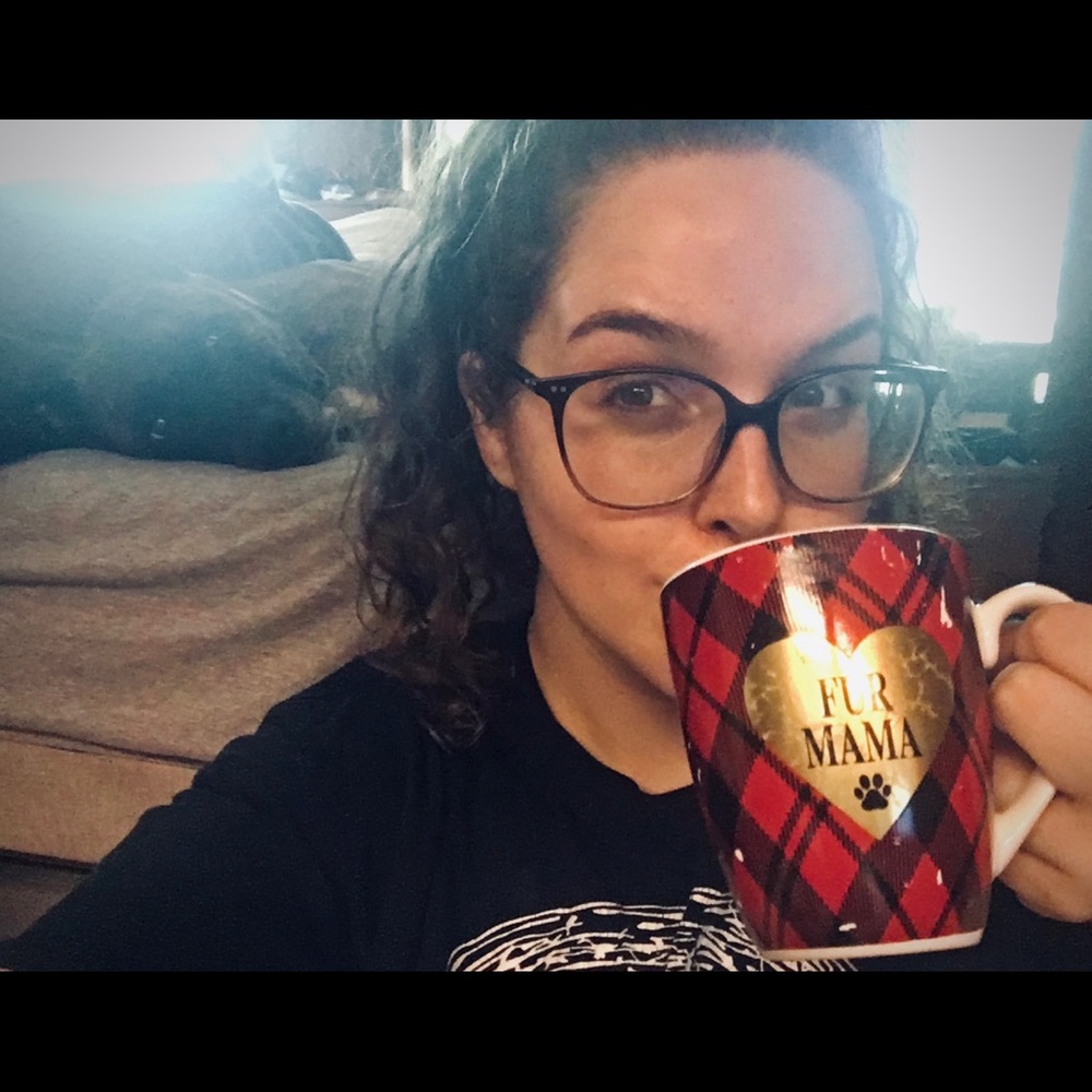 Meet your Posher, Ashley